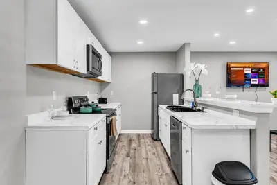 Image de Welcoming 2br Apartment Near Campus and Shops