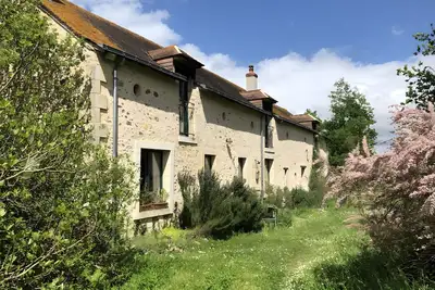 Image de Appartement 'À L'Aujardière' avec Jardin Partagé et Wi-Fi