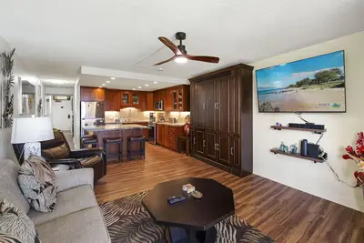 Image de Kamaole Sands 7-308 - Fully Renovated in 2025, Whisper-Quiet Ac, Premium Comfort