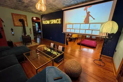 Image de Magic Haus - Creatives Getaway in Gainesville Florida