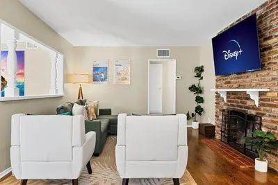 Image de Coastal Disney Ohana Villa – Family Retreat w/ Theater, Game Rm & Playground