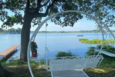 Image de Lakefront getaway on Fish Lake