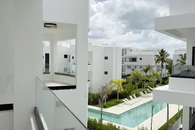 Image de Penthouse with private jacuzzi, beach access, perfect for long stays!