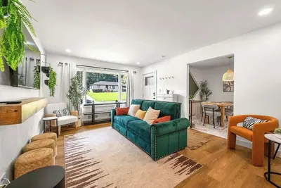 Image de Modern Cozy n Trendy Ranch Home!