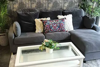 Image de Urban Oasis 3BRs Apartment 2Bath & 1 free Parking