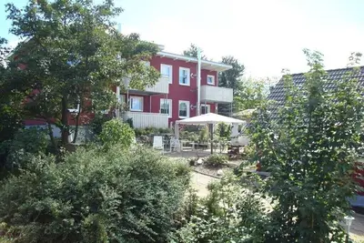 Image de 3 rez-de-chaussée en plein cœur du complexe de vacances