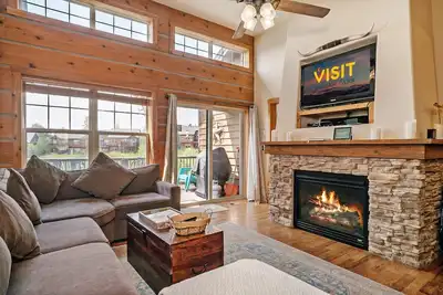 Image de Spacious Retreat in Fraser - Perfect for Families and Groups!