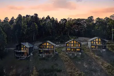 Image de High Top Refuge at Saluda Mountain Retreats!