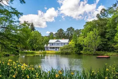 Image de 4br Farm House | Chef's Kitchen | Firepit