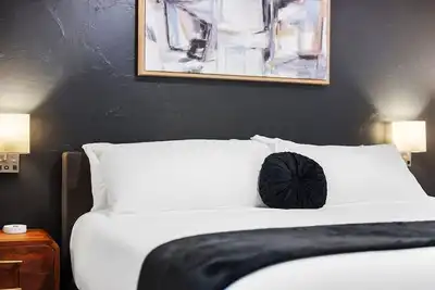 Image de Pristine Double King 3br suite | A+ Location| Ada|