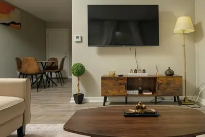 Image de Peaceful 4-bedroom house in charming Columbus