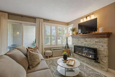 Image de 304 North Creek at North Base with Hot Tub