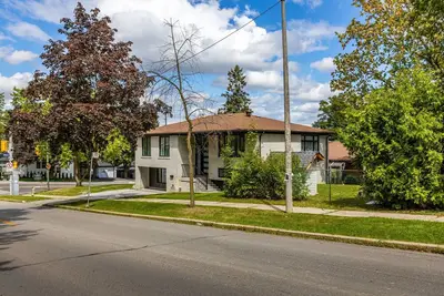 Image de Modern 3-Bedroom Escape + Free Parking