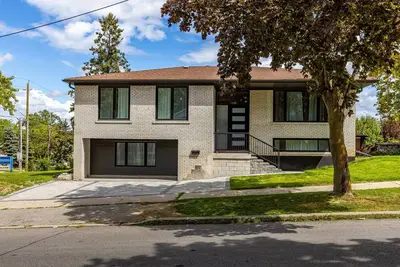 Image de Modern Spacious 6-Bedroom Retreat