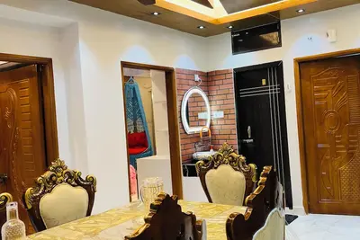 Image de Luxury 3 Bedroom Apartment with full furnished