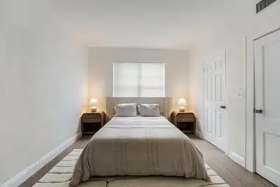 Image de Little Havanna 2 Bdr - Close to Downtown