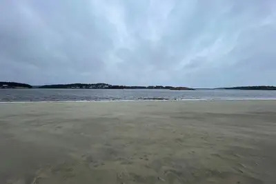 Image de You will feel at home in our 2 bedroom year round house steps from Popham Beach