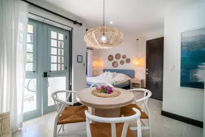 Image de Cozy Mediterranean Studio – Perfect for Couples