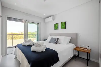 Image de Great apartment at 120m from the beach in Monte Gordo