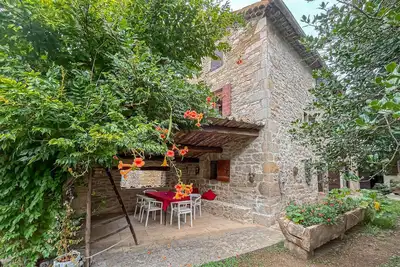 Image de Belle maison à Barjac avec WiFi