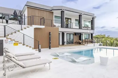 Image de Blue Malibu Luxury Villa in Camuy