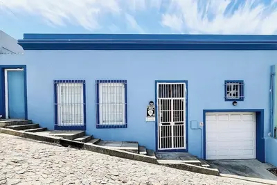 Image de Chic Urban Escape – 2br in Vibrant Cpt