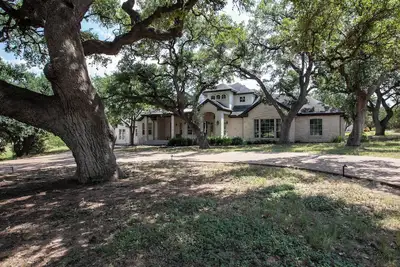 Image de Dove Hollow Ranch a spacious country retreat on 7+ acres