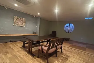 Image de Open price! Conveniently located 1 minute walk from Kii Tanabe Station! Healing inn with hemp charcoal & Em space construction. Max 4 people can be accommodated. Single-use Ok