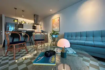 Image de Corozo Berry Loft - Mallorquin View. One block from Buenavista.