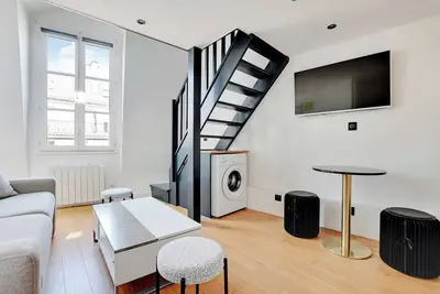 Image de Charmant appt climatisé - 2 pièces - rue des archives le marais