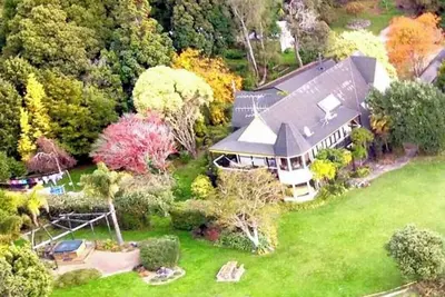 Image de The Lodge, Golden Bay Lodge and Organic Gardens