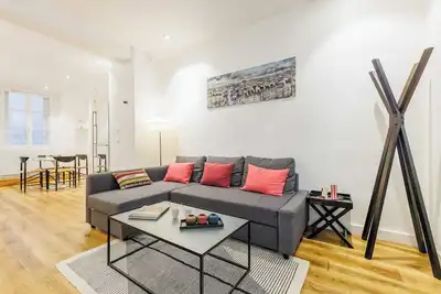 Image de Appartement cosy - 1br/4p - Proche Champs-Élysées