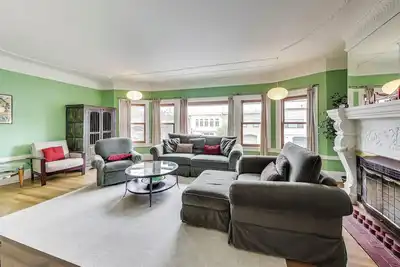 Image de 4br【Walk Score 80】Wrap-Around Deck-Next to Gg Park