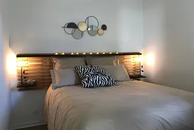 Image de 25 m de la Plage / Front de Mer / Rez de Jardin