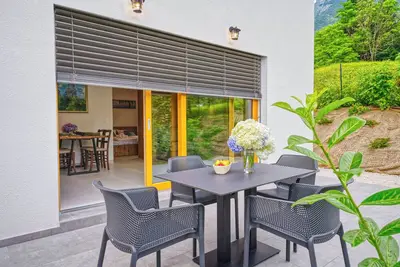 Image de One-Bedroom Apartment with Large Private Terrace, Mountain View – House Elipsa