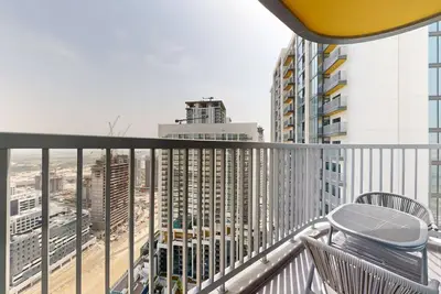 Image de The Crest A - Premium Two Bedroom High-Rise Escape