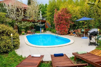 Image de Villa Ivan - Trois Chambres Villa, Couchages 6