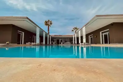 Image de Villa Zaraba - Six Chambres Villa, Couchages 12