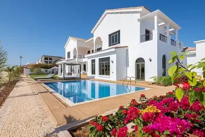 Image de Villa Amisha - Six Chambres Villa, Couchages 12