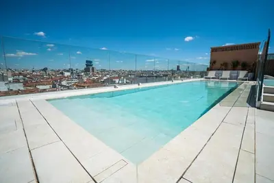 Image de Stunning Apartments In The City Center!