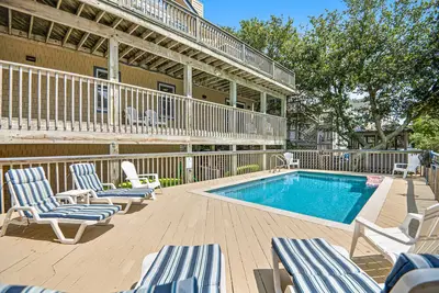 Image de 5br sound-front Dog Friendly | Pool | Hot Tub