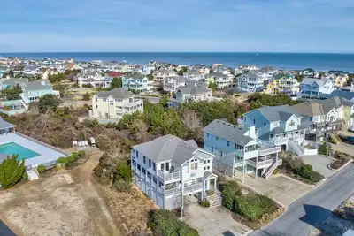 Image de Corolla Retreat | Walk to Beach & Amenities