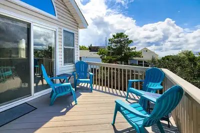 Image de Enchanting 4br Dog Friendly | Deck | Ping Pong