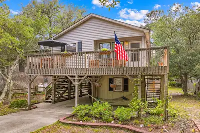 Image de Kdn0218: Sea Swept Cottage, 2br with hammock, deck, W/D