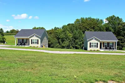 Image de Welcome to Barren Valley Cottages.