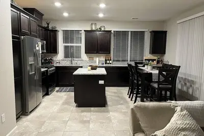 Image de Bright & Modern 3br Home