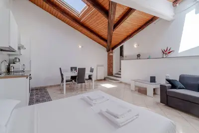 Image de GuestHost - Studio Apartment near Campus Einaudi