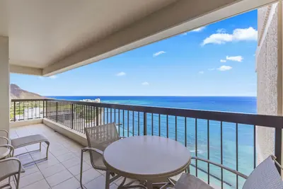 Image de 37th Fl Penthouse | King Bed | Ac | Ocean View