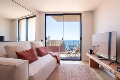 Image de EDiTiON 309 - Beachfront Apartment by LovelyStay