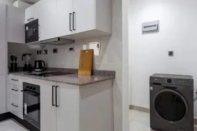 Image de 2 -Bedroom Apartment/ 2 units